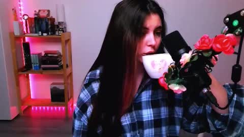 Peachy online show from 14, 10, 2025