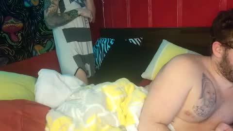 Peachycream2017 online show from 23, 2, 2025