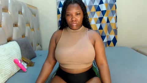 Snapshot of peachygirl255 chatting on 24, 6, 2026 Peachy online show from 24, 6, 2026