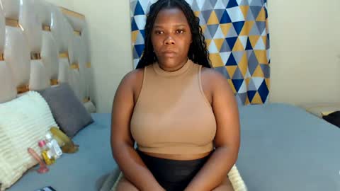 Snapshot of peachygirl255 chatting on 25, 6, 2026 Peachy online show from 25, 6, 2026