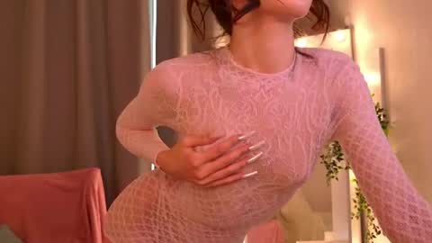 Snapshot of peachypoet chatting on 25, 7, 2026 Chloe online show from 25, 7, 2026