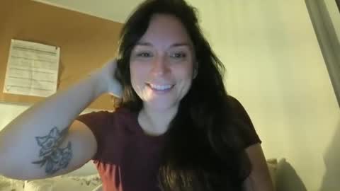 PeachyObsession online show from 15, 10, 2025