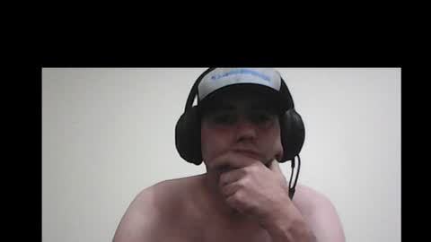 Snapshot of peachz_n_cream chatting on 8, 2, 2025 peachz_n_cream online show from 8, 2, 2025