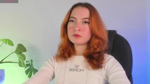 Snapshot of pear__moon chatting on 6, 5, 2026 LILLY online show from 6, 5, 2026