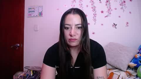 Snapshot of pearl_3 chatting on 25, 2, 2026 Pearl online show from 25, 2, 2026