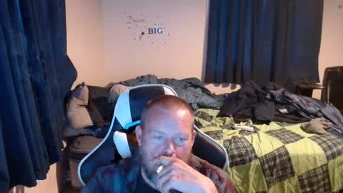 pecker40 online show from 7, 1, 2025