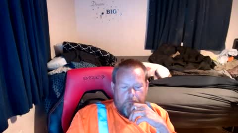 Snapshot of pecker40 chatting on 15, 7, 2026 pecker40 online show from 15, 7, 2026