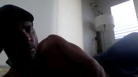 Snapshot of pedro________8 chatting on 3, 2, 2025 pedro________8 online show from 3, 2, 2025