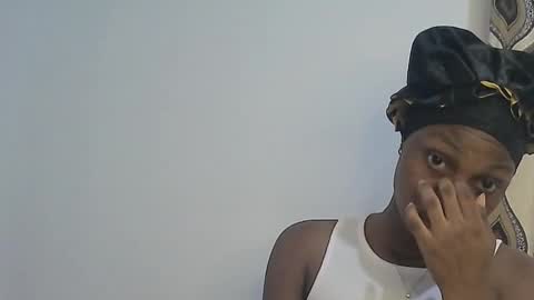 Snapshot of peetyface chatting on 13, 9, 2025 Lizzy online show from 13, 9, 2025