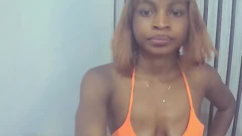 Snapshot of peetyface chatting on 9, 10, 2025 Lizzy online show from 9, 10, 2025