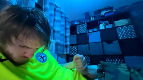 Penguin online show from 24, 9, 2025