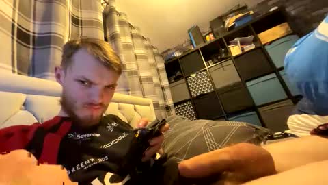 Penguin online show from 16, 10, 2025