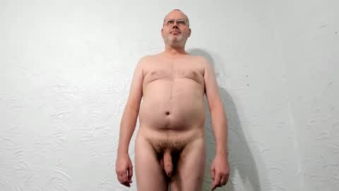 Vincent Howard online show from 3, 10, 2025