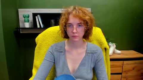 Snapshot of penny_lust chatting on 24, 9, 2025 Penny online show from 24, 9, 2025