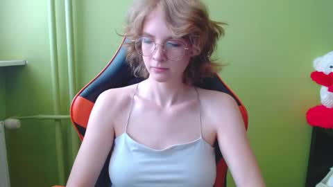 Snapshot of penny_lust chatting on 24, 4, 2026 Penny online show from 24, 4, 2026