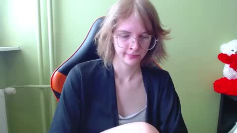 Snapshot of penny_lust chatting on 29, 4, 2026 Penny online show from 29, 4, 2026