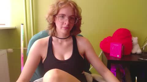 Snapshot of penny_lust chatting on 26, 6, 2026 Penny online show from 26, 6, 2026