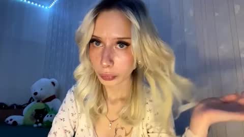 Margot online show from 2, 12, 2025