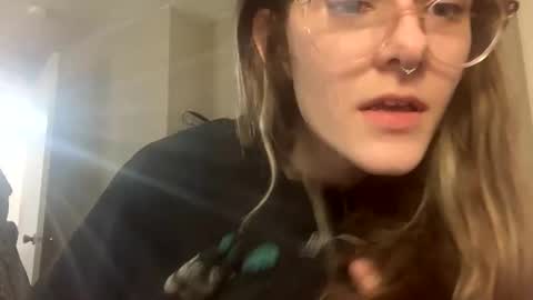 Penutbuttajelllytime online show from 17, 2, 2025