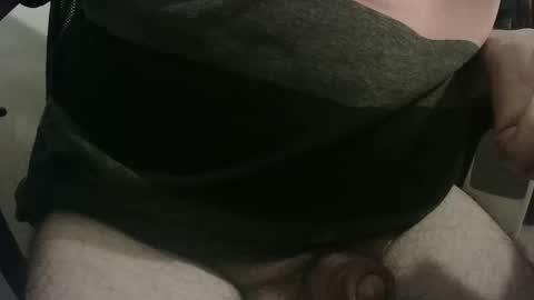 Snapshot of pepe_br chatting on 18, 11, 2025 Pepe online show from 18, 11, 2025