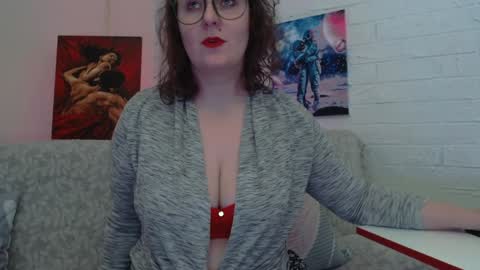 Snapshot of pepper_corn chatting on 2, 12, 2024 Olga and Kirill online show from 2, 12, 2024