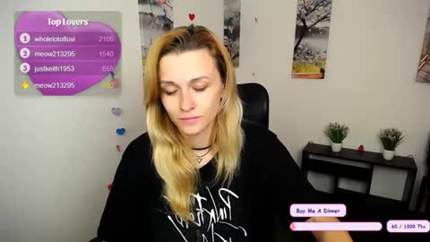 Mia online show from 28, 10, 2025