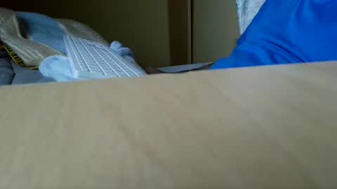 perales_12345 online show from 22, 3, 2026