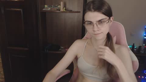 Farida online show from 6, 1, 2025