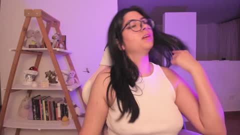 Sarah Ana Banana online show from 22, 1, 2025