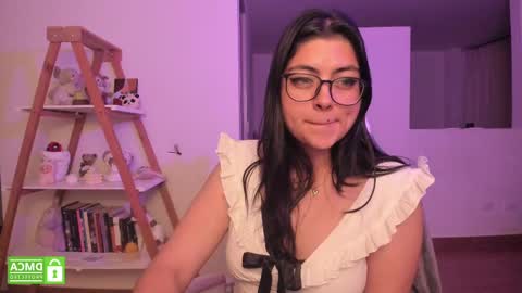 Sarah Ana Banana online show from 25, 2, 2025