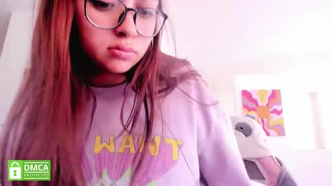 Sarah Ana Banana online show from 25, 9, 2025