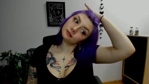 Gabbie online show from 19, 12, 2024