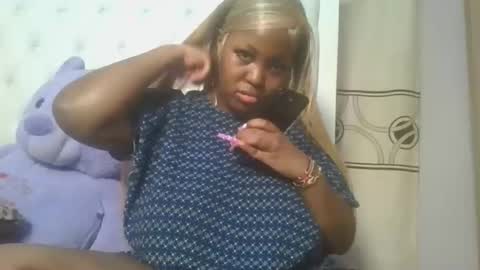 Snapshot of periwinkle20 chatting on 7, 4, 2026 Taurus online show from 7, 4, 2026