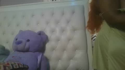 Snapshot of periwinkle20 chatting on 13, 4, 2026 Taurus online show from 13, 4, 2026