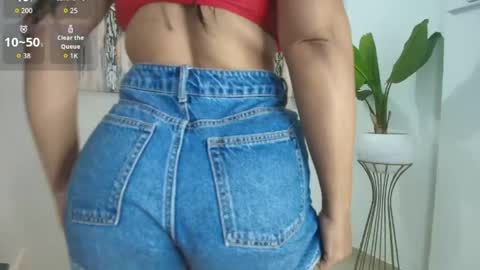   online show from 16, 4, 2026