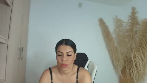 PERLA online show from 24, 9, 2025