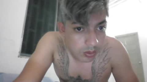 perrosumiso890007 online show from 1, 7, 2026