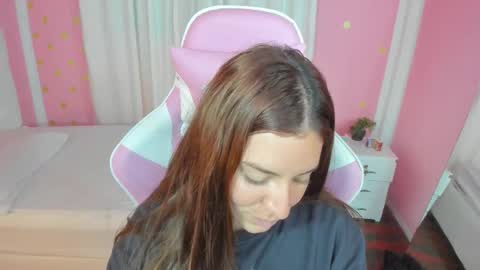 Marie online show from 8, 11, 2025