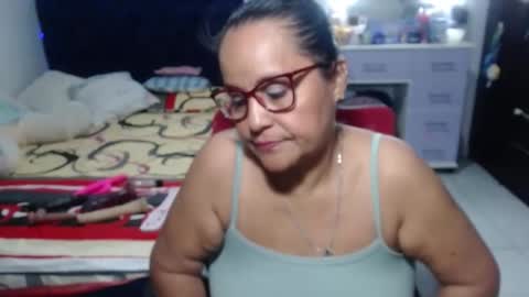 Snapshot of pervert_mommy_x chatting on 29, 4, 2026 SAMY online show from 29, 4, 2026