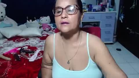 Snapshot of pervert_mommy_x chatting on 18, 5, 2026 SAMY online show from 18, 5, 2026