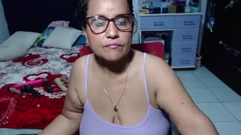 Snapshot of pervert_mommy_x chatting on 19, 5, 2026 SAMY online show from 19, 5, 2026