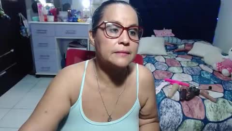 Snapshot of pervert_mommy_x chatting on 29, 5, 2026 SAMY online show from 29, 5, 2026