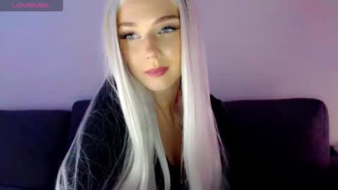 Isabella online show from 29, 12, 2024