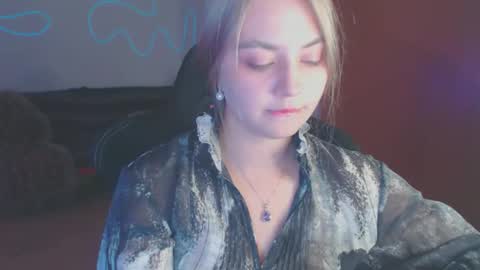 petalkiss online show from 29, 9, 2025