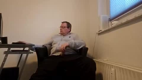 peter_03041976 online show from 1, 3, 2025