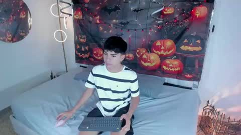 Peter online show from 8, 10, 2025