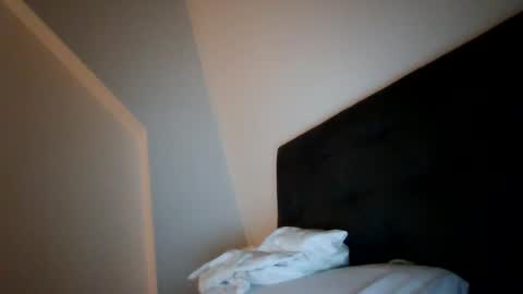 Snapshot of peterpeters443 chatting on 12, 3, 2026 jelle online show from 12, 3, 2026