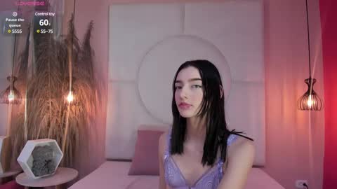 Snapshot of petiite_aliice chatting on 26, 1, 2025 Alice online show from 26, 1, 2025