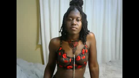 Snapshot of petite_anyaa chatting on 18, 9, 2025 Anya online show from 18, 9, 2025