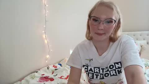 Little cupcake online show from 17, 11, 2025